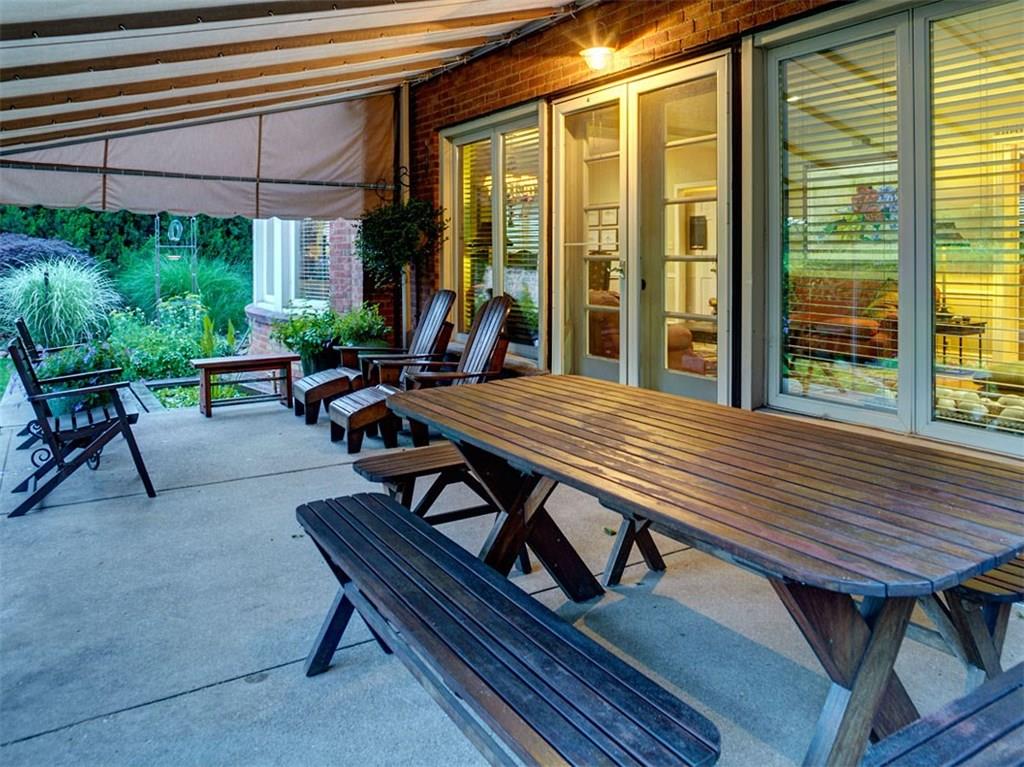 5124 Holyrood Road Pittsburgh, PA 15213 - Photo 20 of 25 Patio