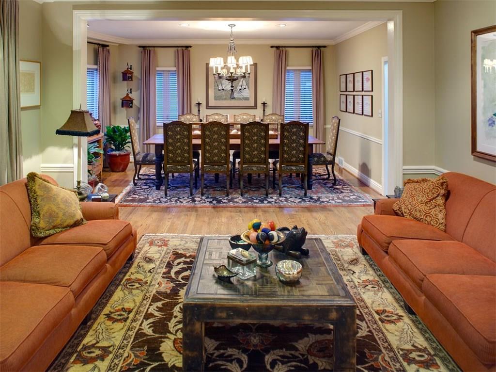 5124 Holyrood Road Pittsburgh, PA 15213 - Photo 5 of 25 Living and Dining Rooms