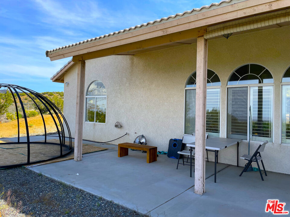 8835 Shadow Mountain Road Pinon Hills, CA 92372 - Photo 17 of 36 Gallery Image 17