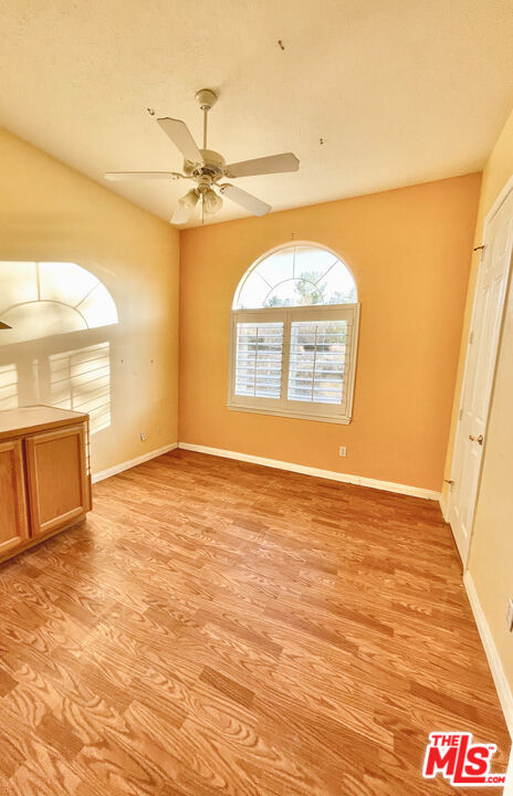 8835 Shadow Mountain Road Pinon Hills, CA 92372 - Photo 35 of 36 Gallery Image 35
