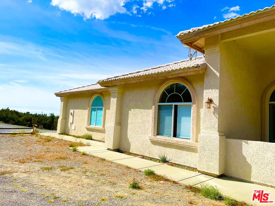 8835 Shadow Mountain Road Pinon Hills, CA 92372 - Photo 36 of 36 Gallery Image 36