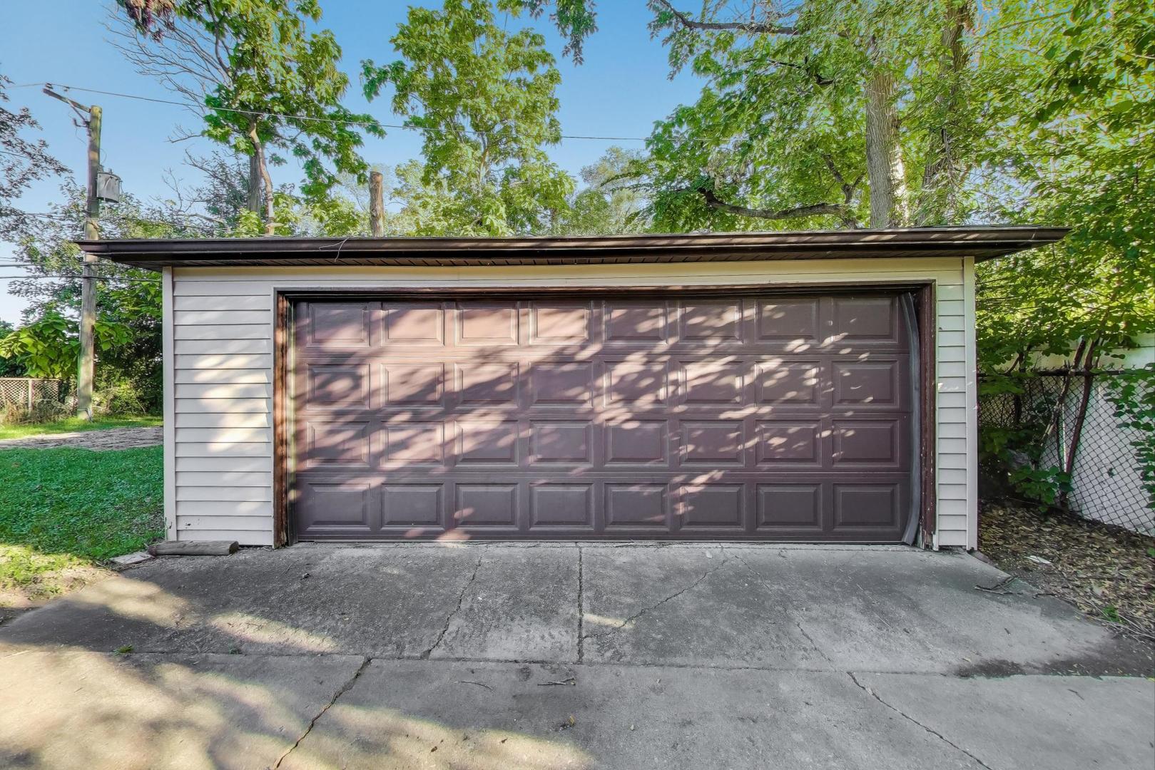 228 Gordon Avenue Romeoville, IL 60446 - Photo 32 of 36