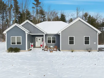 $749,000 | 18 Hickorywood Circle, Meredith, NH 03253