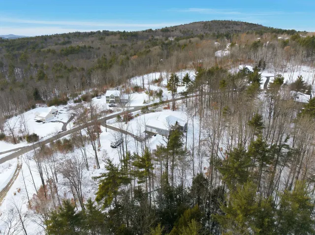 $749,000 | 18 Hickorywood Circle, Meredith, NH 03253