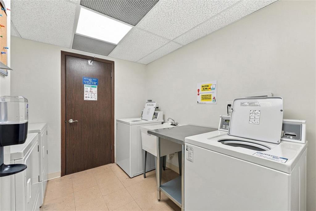 5600 Munhall Road, Unit 803 Pittsburgh, PA 15217 - Photo 27 of 34 Gallery Image 27