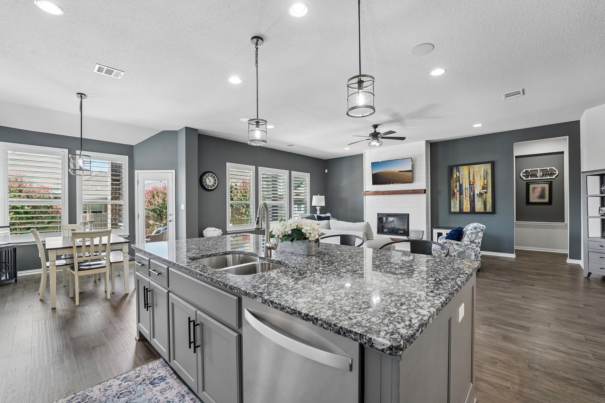 2424 Costera Street Leander, TX 78641 - Photo 17 of 39