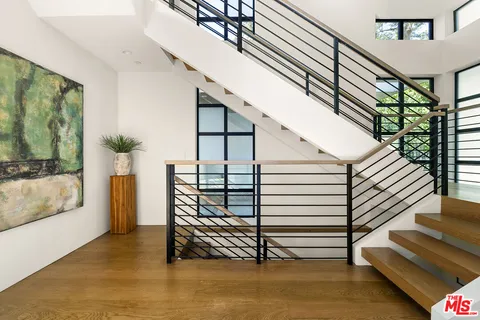$5,495,000 | 8732 Rangely Avenue, West Hollywood, CA 90048