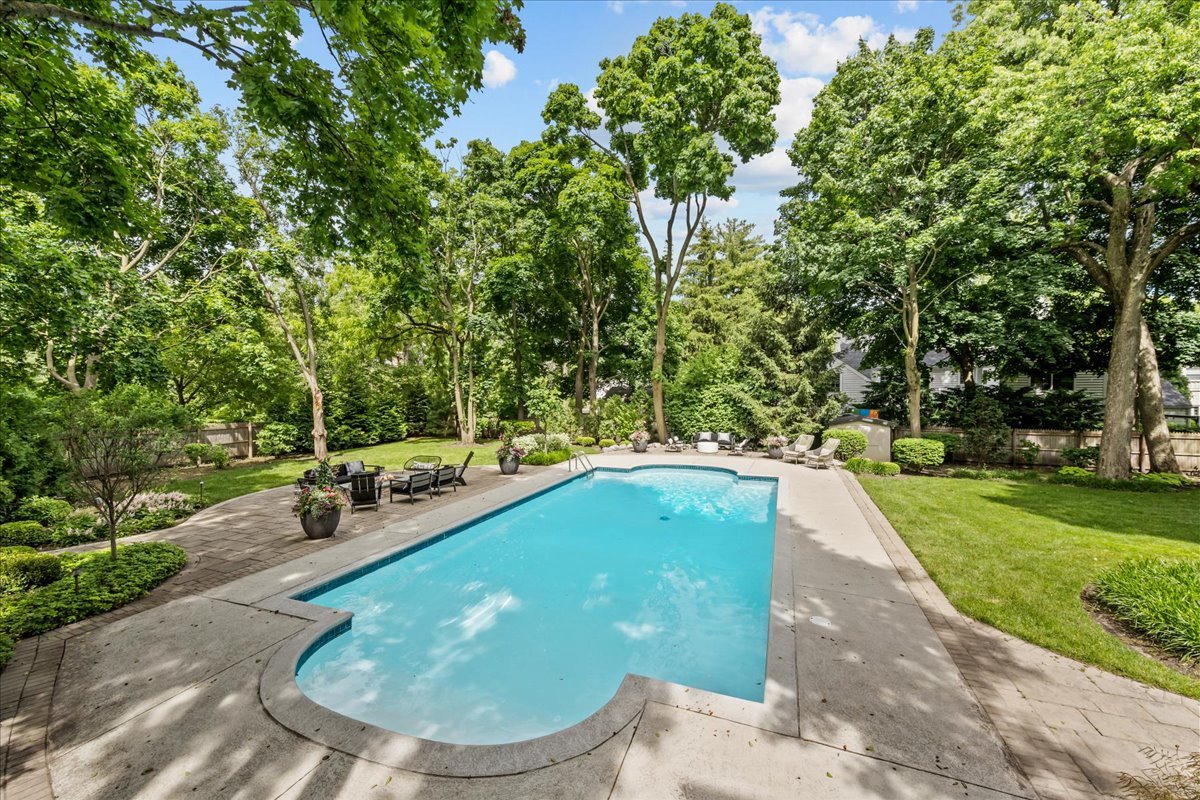 605 Arbor Vitae Road Winnetka, IL 60093 - Photo 58 of 84