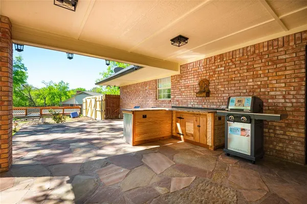 $599,000 | 2020 Arbor Bend Road, Bonham, TX 75418