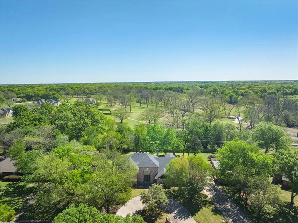 $599,000 | 2020 Arbor Bend Road, Bonham, TX 75418