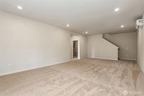 $1,039,990 | 2055 Northeast Norseman Way, Poulsbo, WA 98370