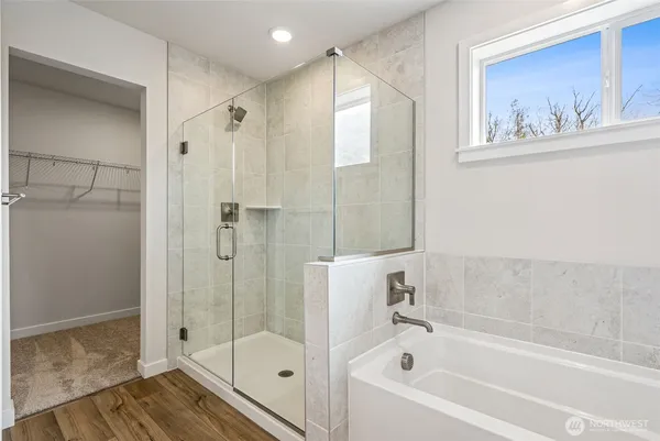 $1,039,990 | 2055 Northeast Norseman Way, Poulsbo, WA 98370