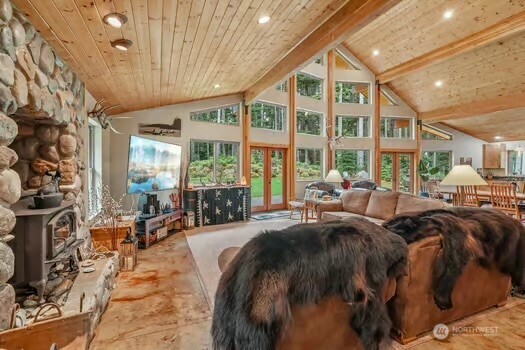 5154 South Strider Road Langley, WA 98260 - Photo 12 of 36