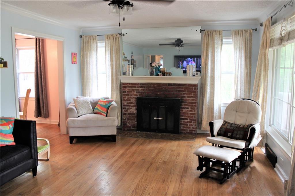 340 North Franklin Road Indianapolis, IN 46219 - Photo 3 of 20 Gallery Image 3
