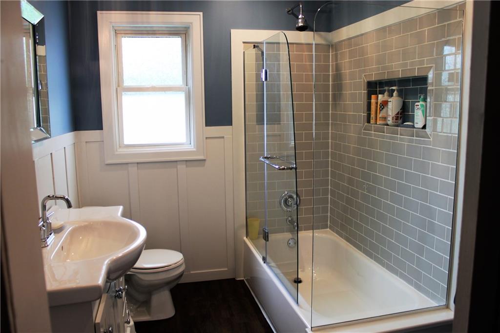 340 North Franklin Road Indianapolis, IN 46219 - Photo 9 of 20 Gallery Image 9