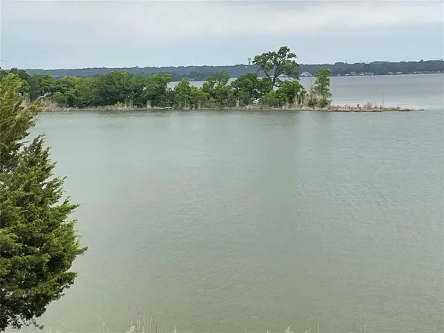 $375,000 | 8501 Heron Drive, Fort Worth, TX 76108