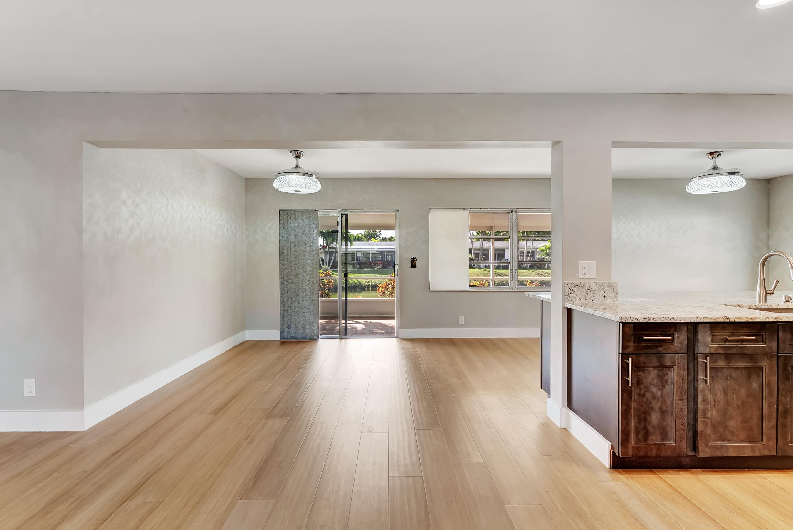 14263 El Clavel Way Delray Beach, FL 33484 - Photo 11 of 39 DSC07611