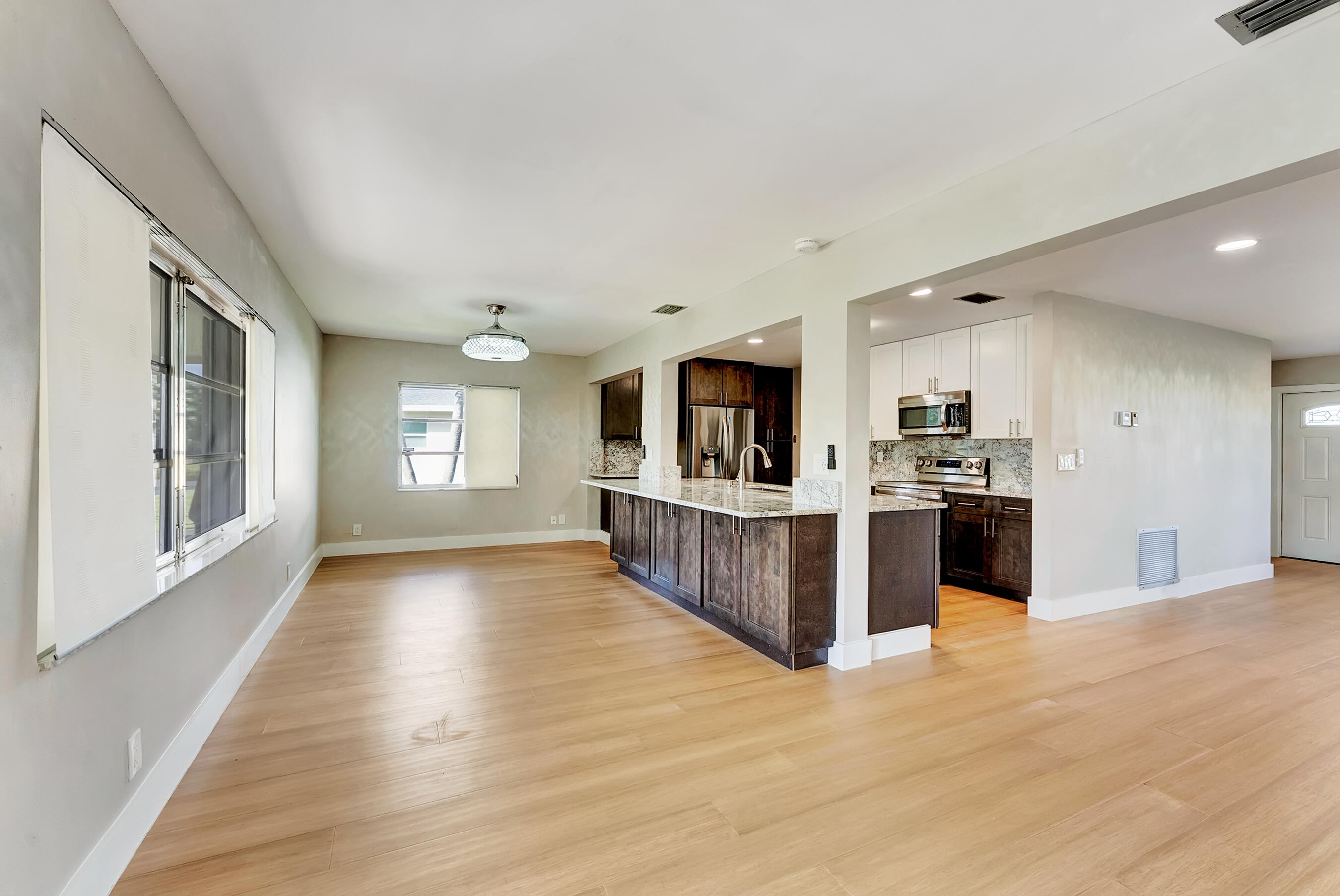 14263 El Clavel Way Delray Beach, FL 33484 - Photo 13 of 39 DSC07631