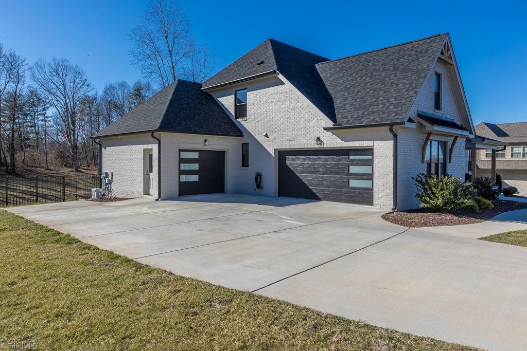 2509 Rivers Edge Road Summerfield, NC 27358 - Photo 3 of 44 Gallery Image 3