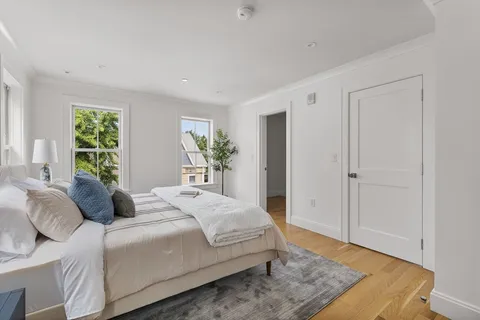 $1,925,000 | 251 West 3rd Street, Boston, MA 02127