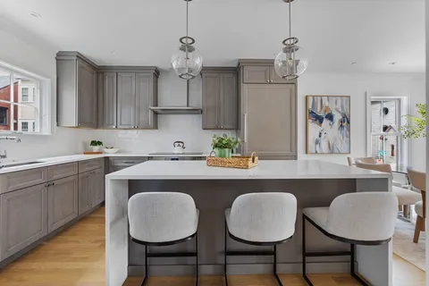 $1,925,000 | 251 West 3rd Street, Boston, MA 02127