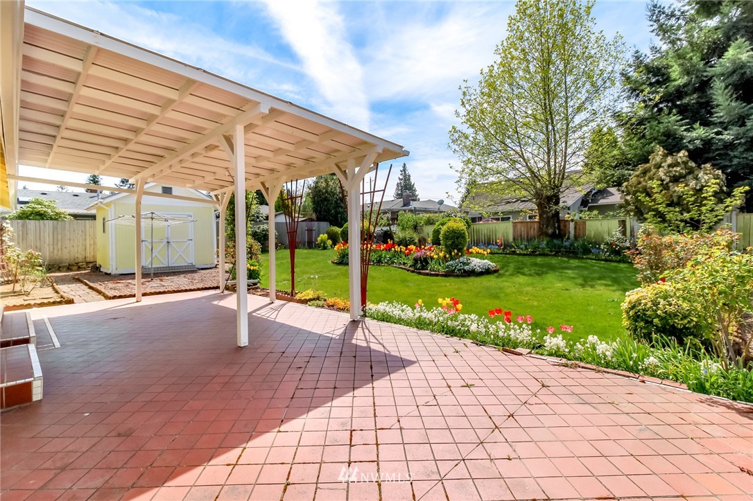10851 Southeast 180th Place Renton, WA 98055 - Photo 29 of 30 Gallery Image 29