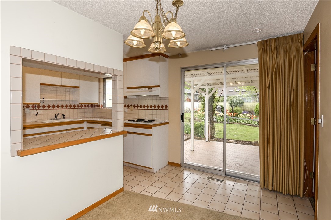 10851 Southeast 180th Place Renton, WA 98055 - Photo 8 of 30 Gallery Image 8