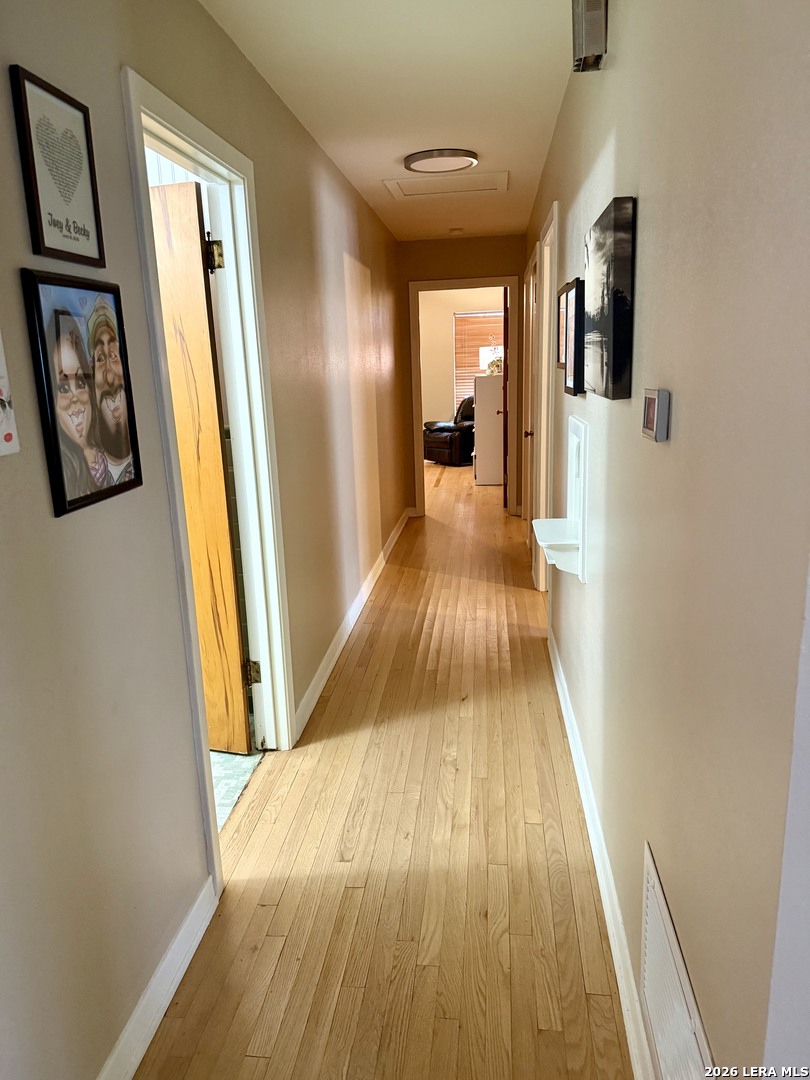 803 Cherry Street Uvalde, TX 78801 - Photo 8 of 14