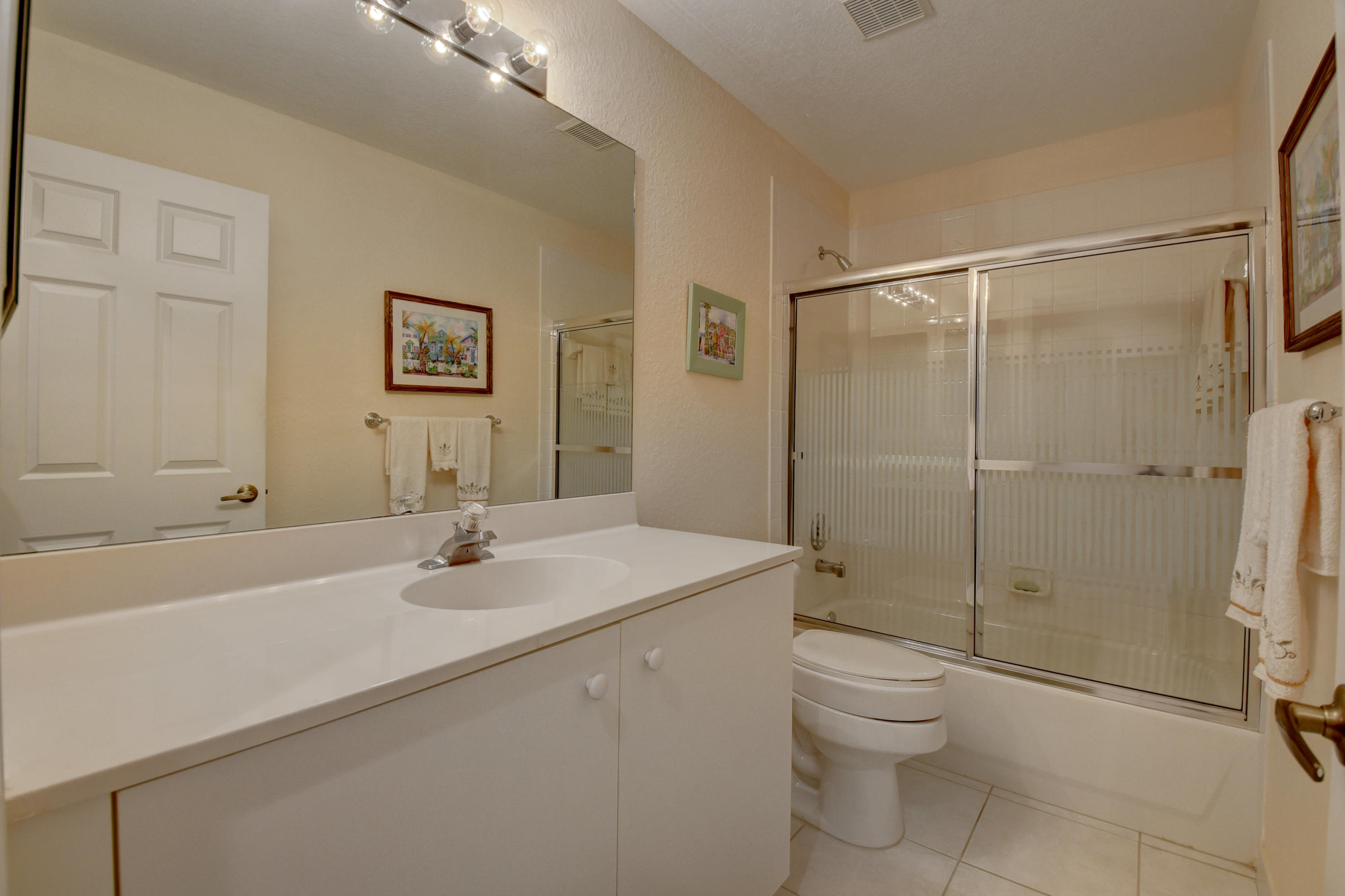 7350 Chorale Road Boynton Beach, FL 33437 - Photo 17 of 83 Second Bathroom
