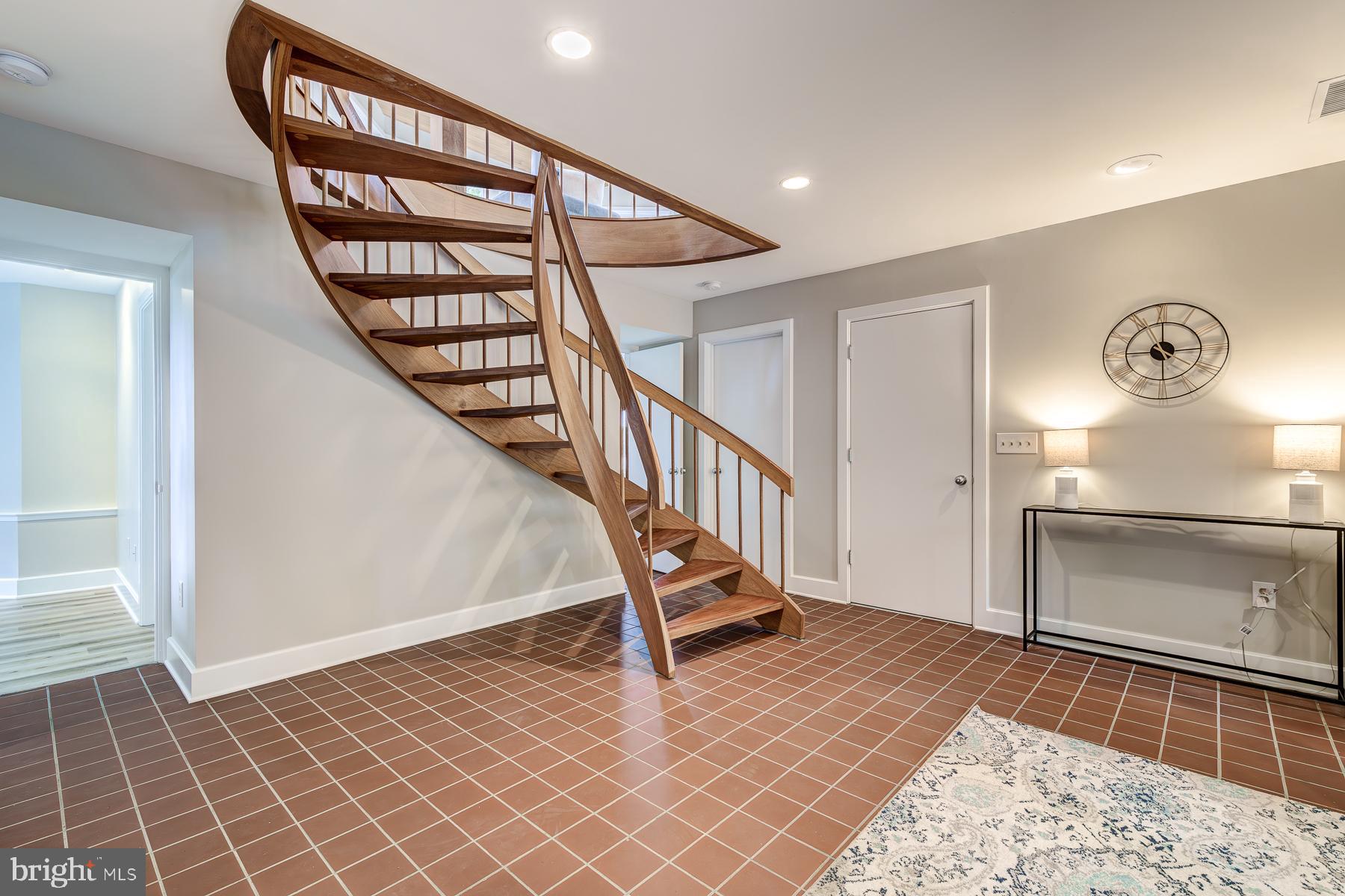 2930 Edgewater Drive Edgewater, MD 21037 - Photo 11 of 120