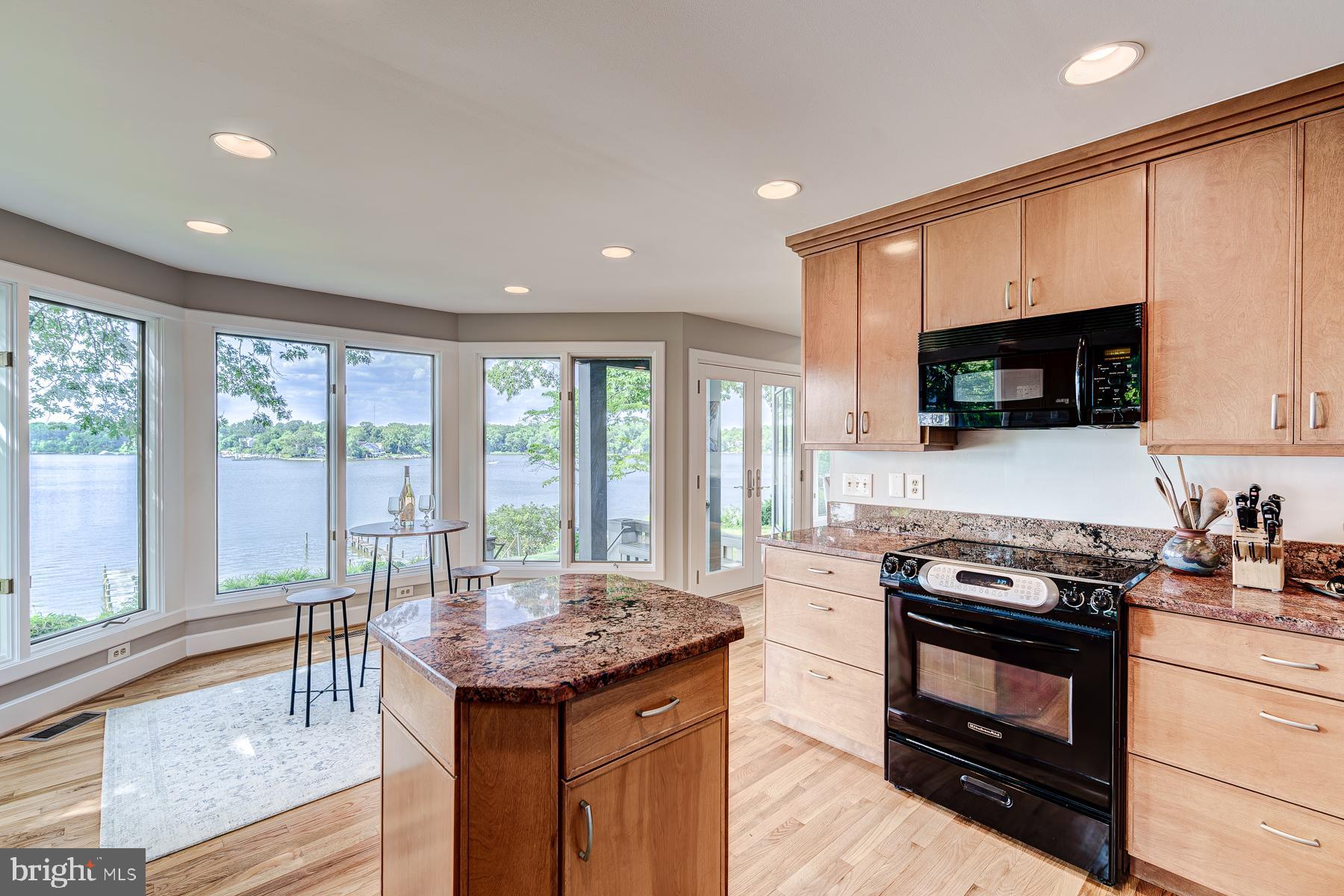 2930 Edgewater Drive Edgewater, MD 21037 - Photo 45 of 120