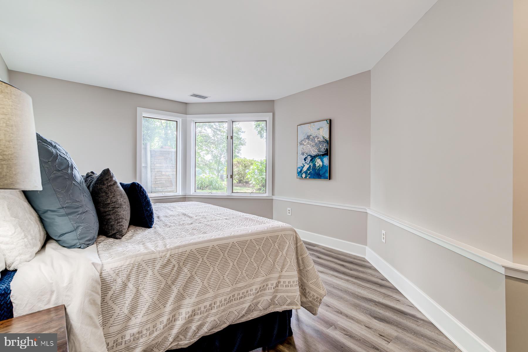 2930 Edgewater Drive Edgewater, MD 21037 - Photo 73 of 120 Bedroom 3