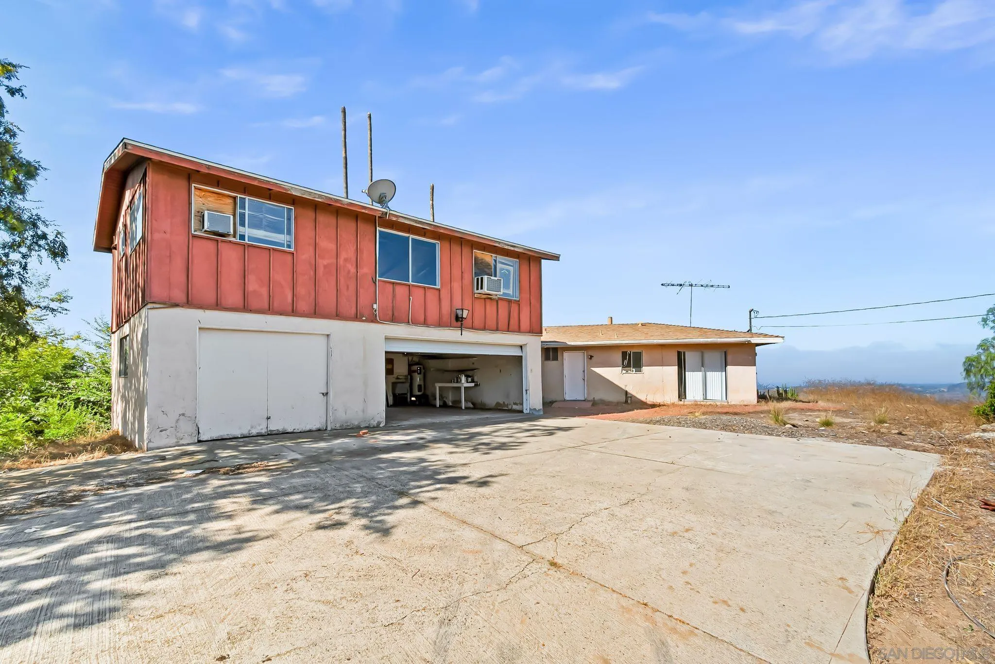 6133 Rainbow Heights Road Fallbrook, CA 92028 - Photo 2 of 55