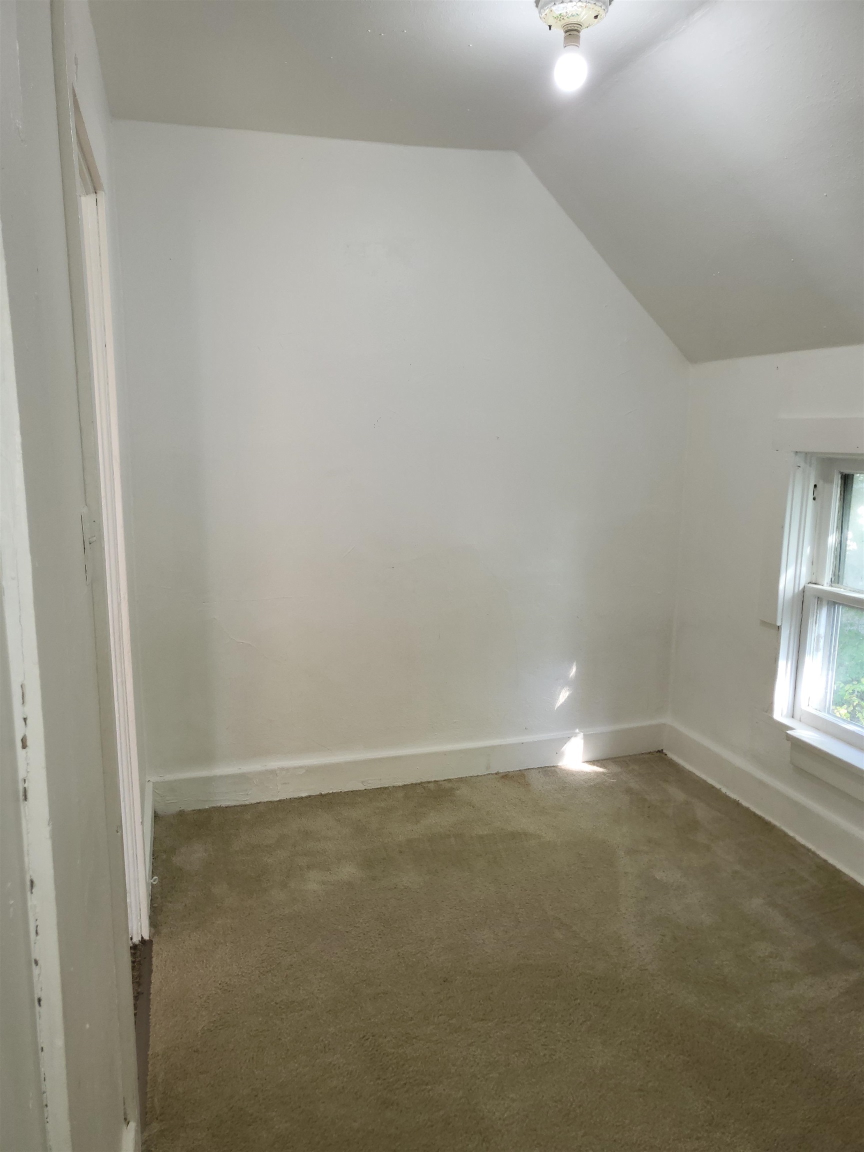 1433 5th Avenue Rockford, IL 61104 - Photo 14 of 19 a view of empty room