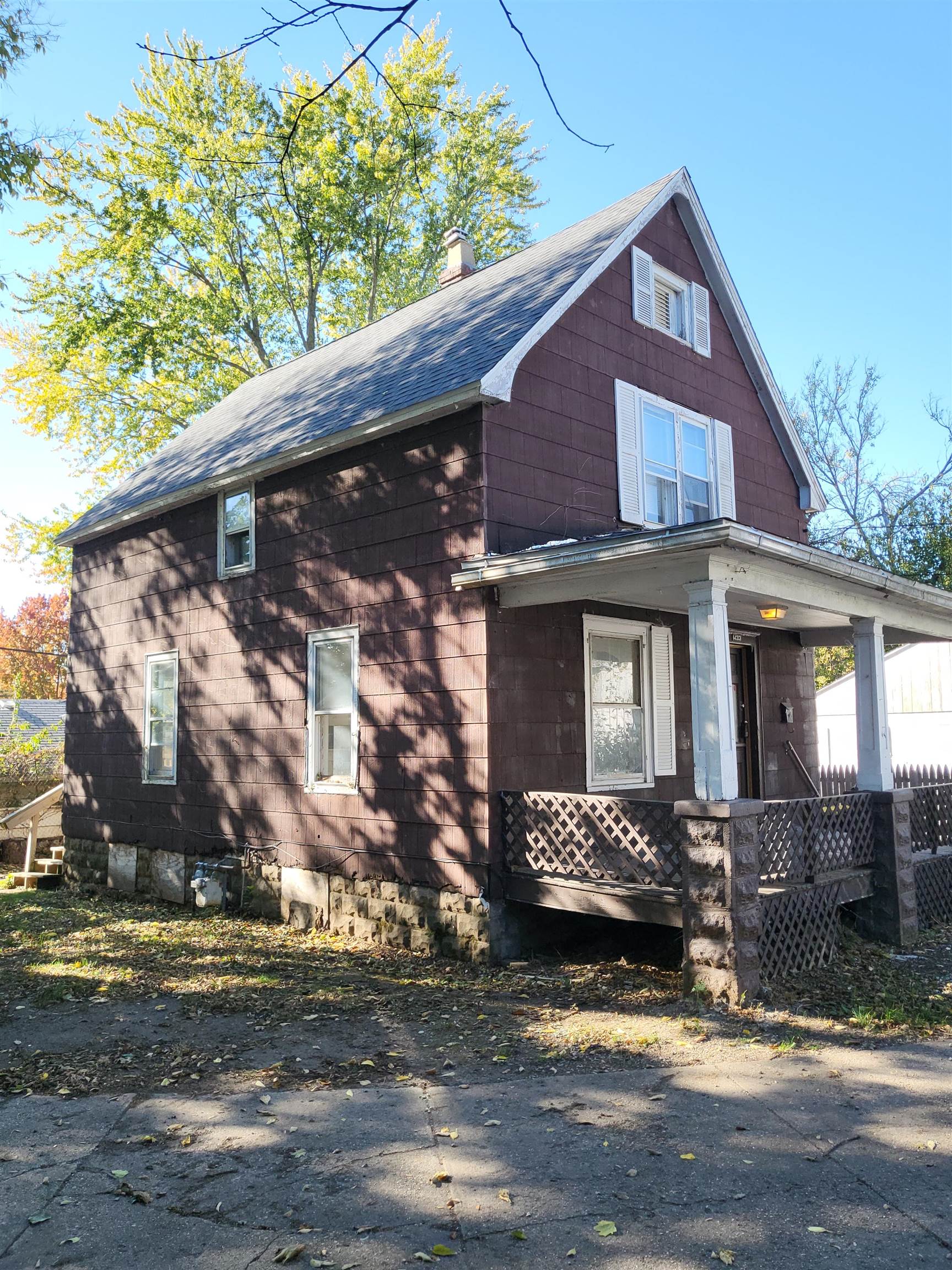 1433 5th Avenue Rockford, IL 61104 - Photo 2 of 19 a view of a house with a yard