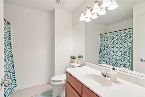 $265,000 | 353 North Gregory Street, Aurora, IL 60504