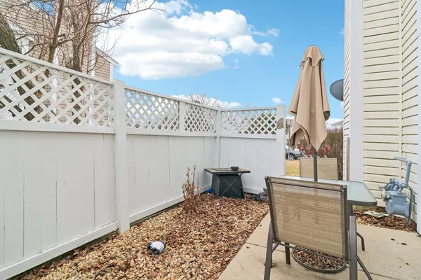 $265,000 | 353 North Gregory Street, Aurora, IL 60504