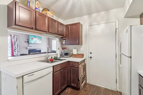 $265,000 | 353 North Gregory Street, Aurora, IL 60504