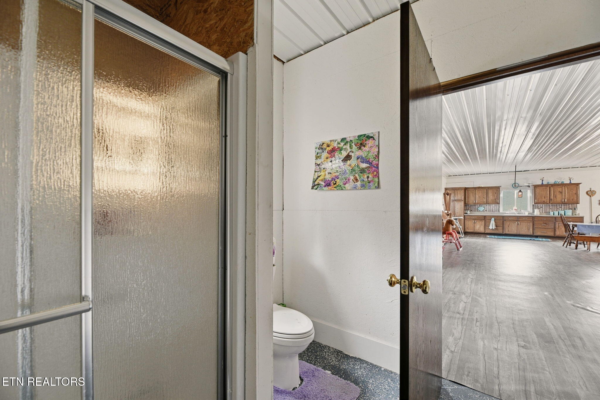 337 Old Collins Road Deer Lodge, TN 37726 - Photo 15 of 40 15