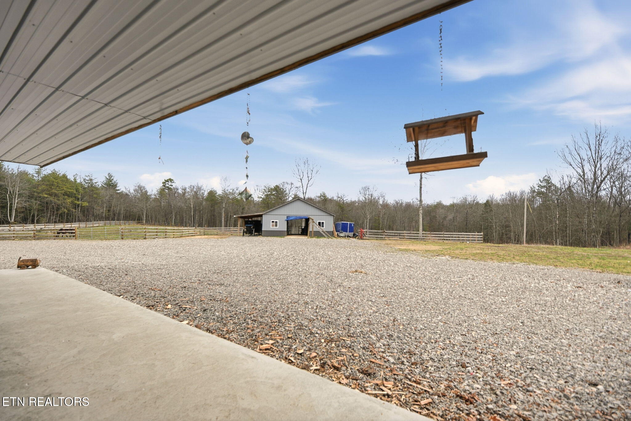 337 Old Collins Road Deer Lodge, TN 37726 - Photo 4 of 40 4