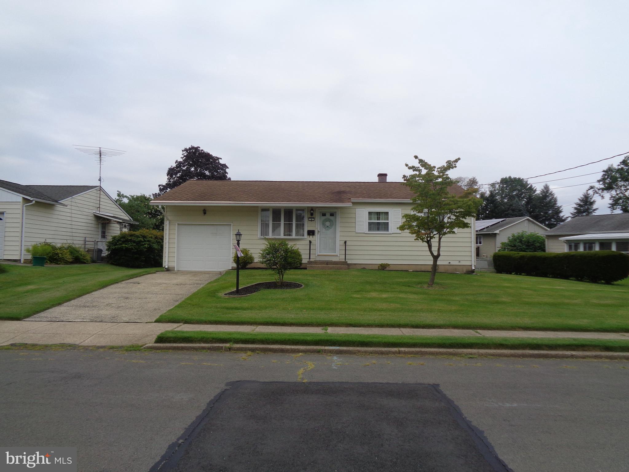 6 Glendon Road Hamilton, NJ 08610 - Photo 15 of 15 front exterior