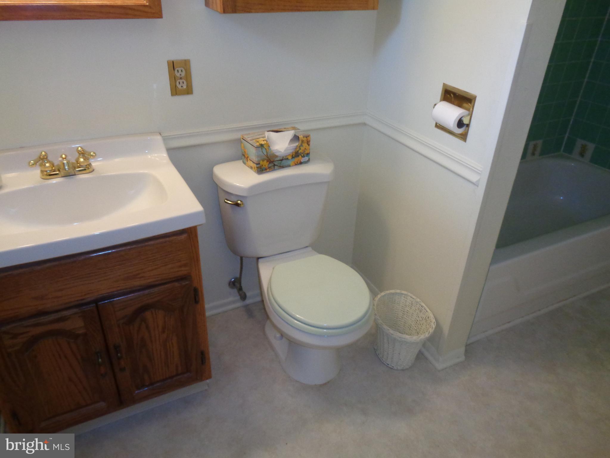 6 Glendon Road Hamilton, NJ 08610 - Photo 6 of 15 Bathroom