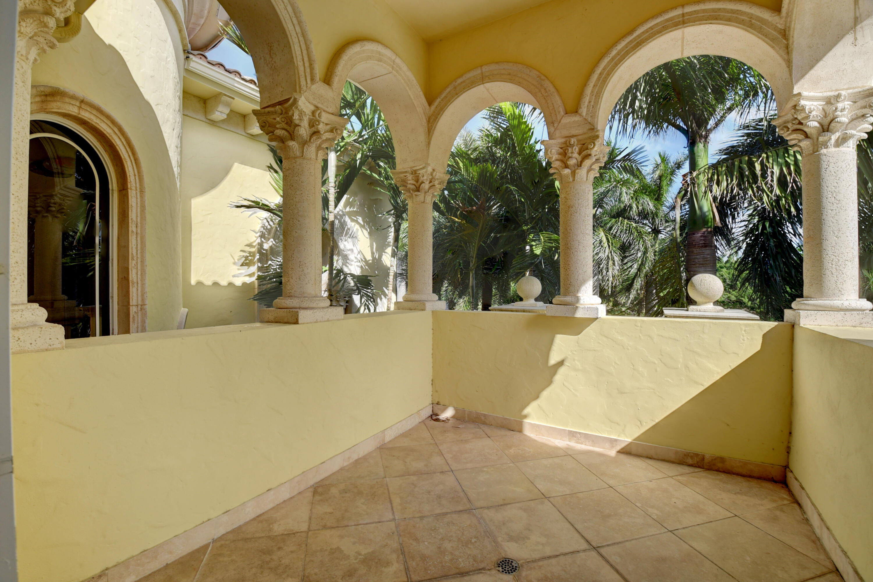 18241 Daybreak Drive Boca Raton, FL 33496 - Photo 16 of 84 Pic - Balcony