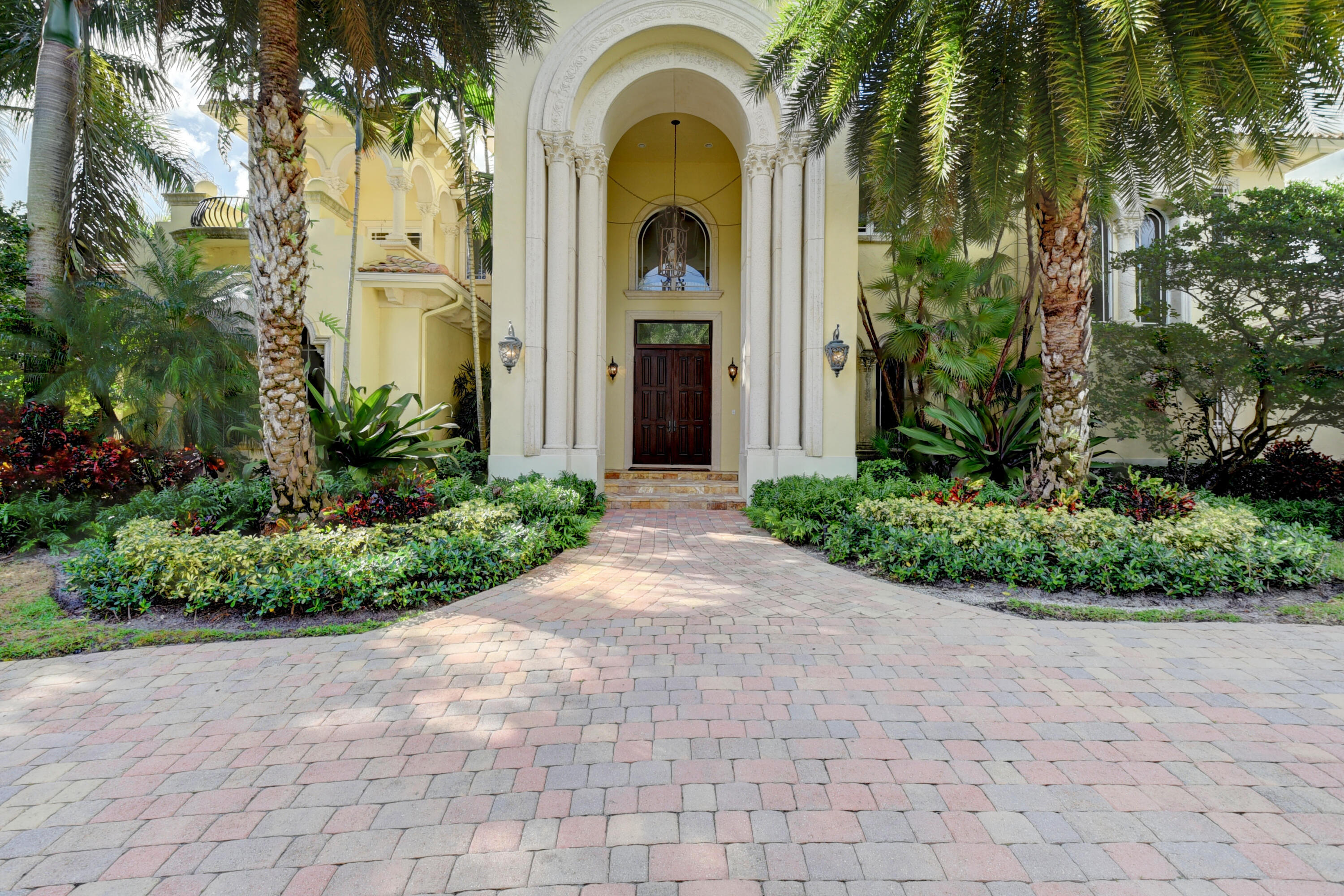 18241 Daybreak Drive Boca Raton, FL 33496 - Photo 29 of 84 Pic - Front3