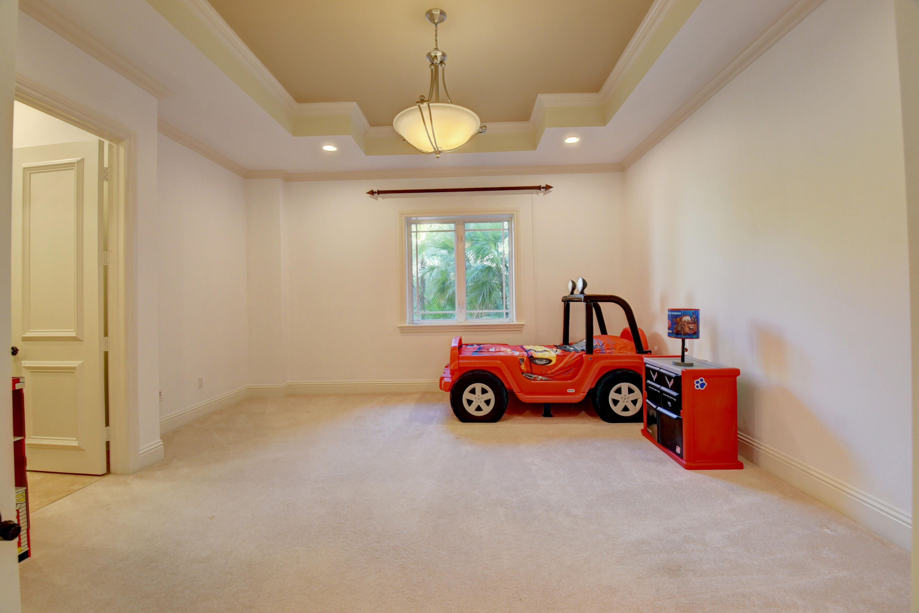 18241 Daybreak Drive Boca Raton, FL 33496 - Photo 48 of 84 Pic - Kids Room
