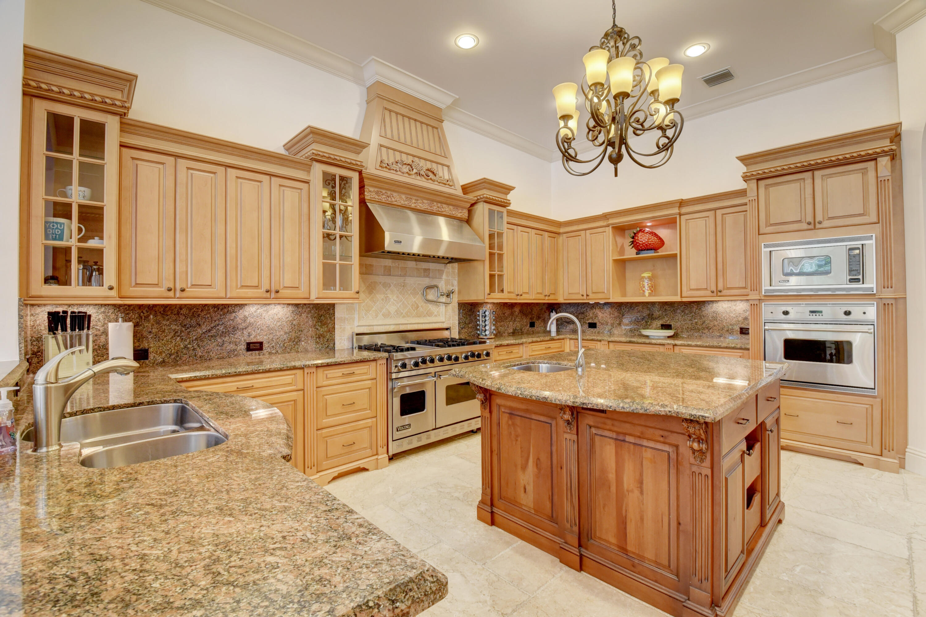 18241 Daybreak Drive Boca Raton, FL 33496 - Photo 55 of 84 Pic - Kitchen6