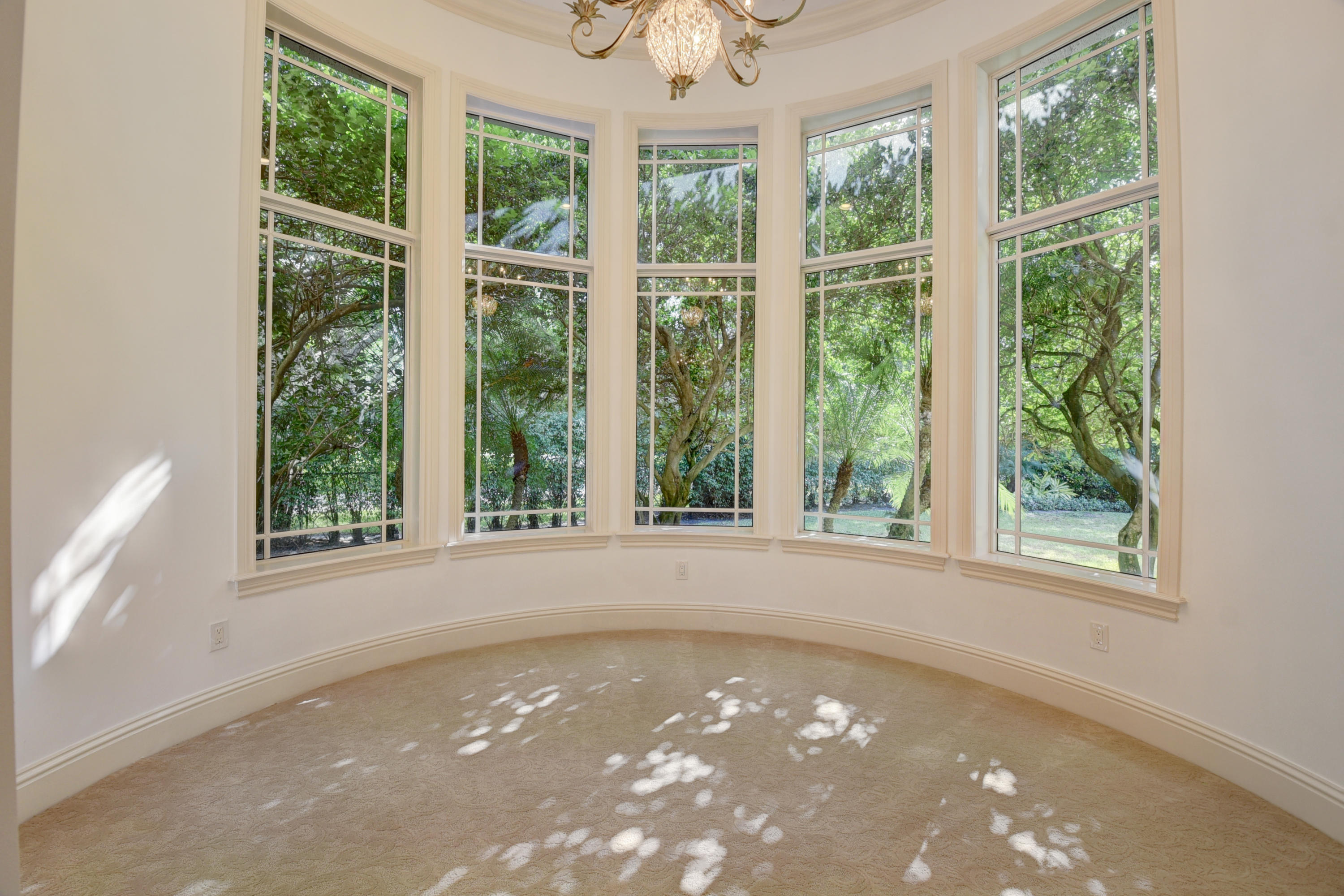 18241 Daybreak Drive Boca Raton, FL 33496 - Photo 68 of 84 Pic - Master Seating Area