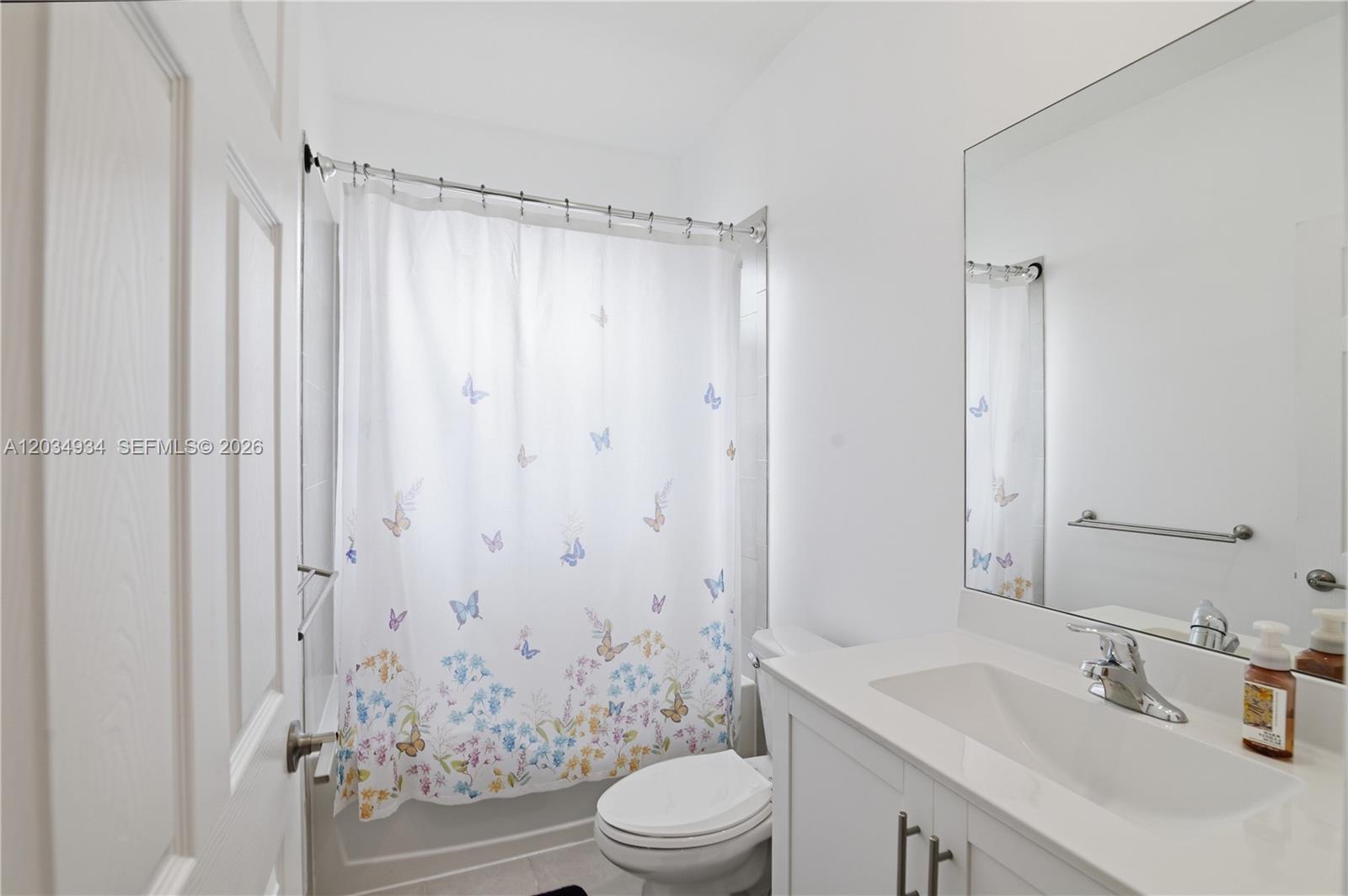 12831 Southwest 229th Street Miami, FL 33170 - Photo 6 of 38