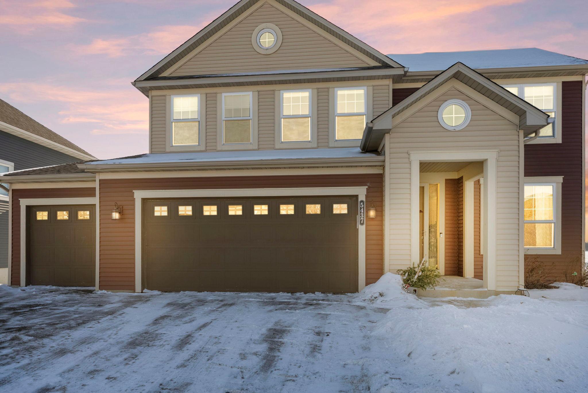 5437 199th Street North Forest Lake, MN 55025 - Photo 2 of 33