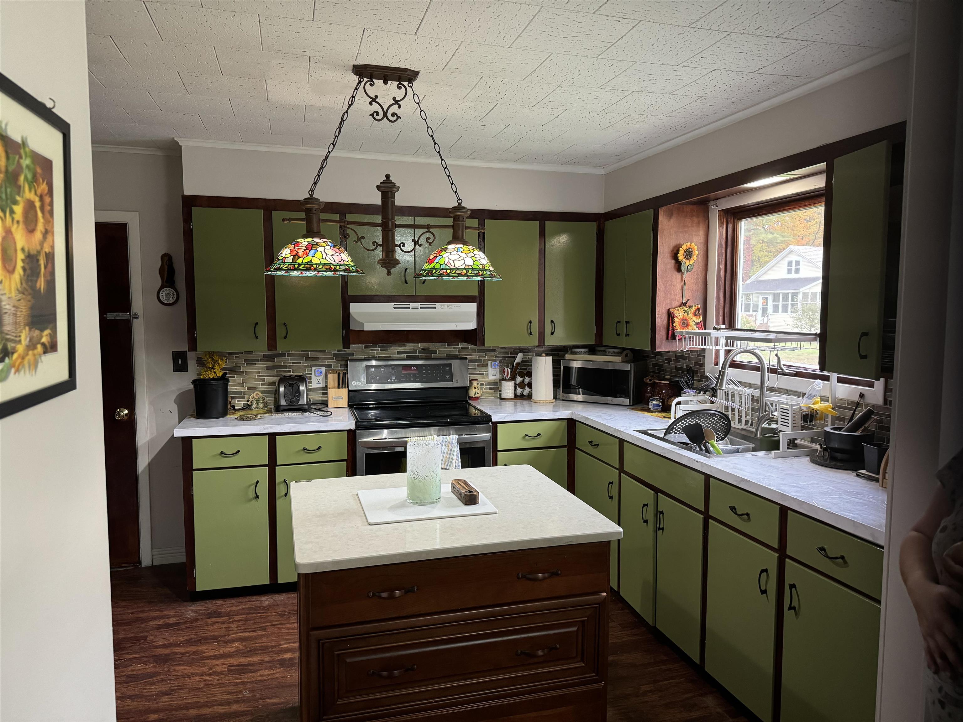 34 School Street Proctor, VT 05765 - Photo 11 of 26